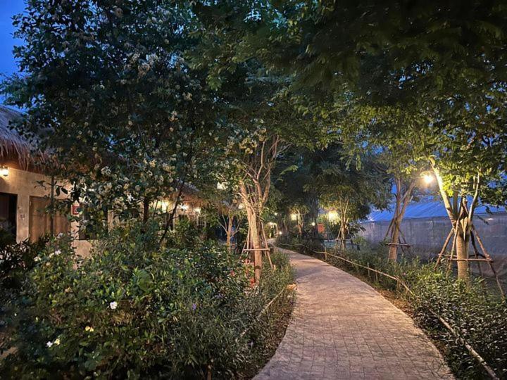Naga Tara Boutique Resort 파야오 외부 사진