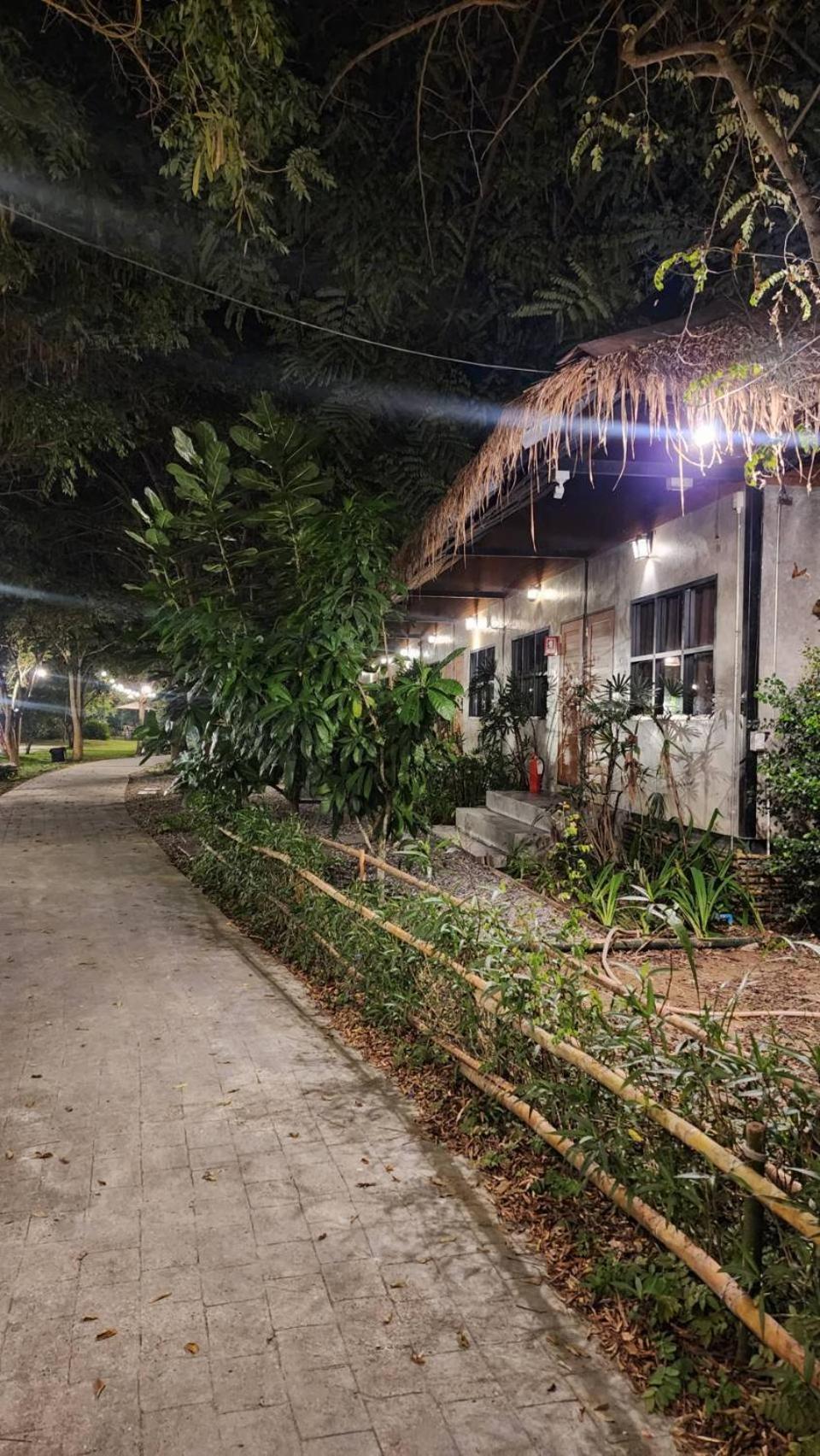 Naga Tara Boutique Resort 파야오 외부 사진