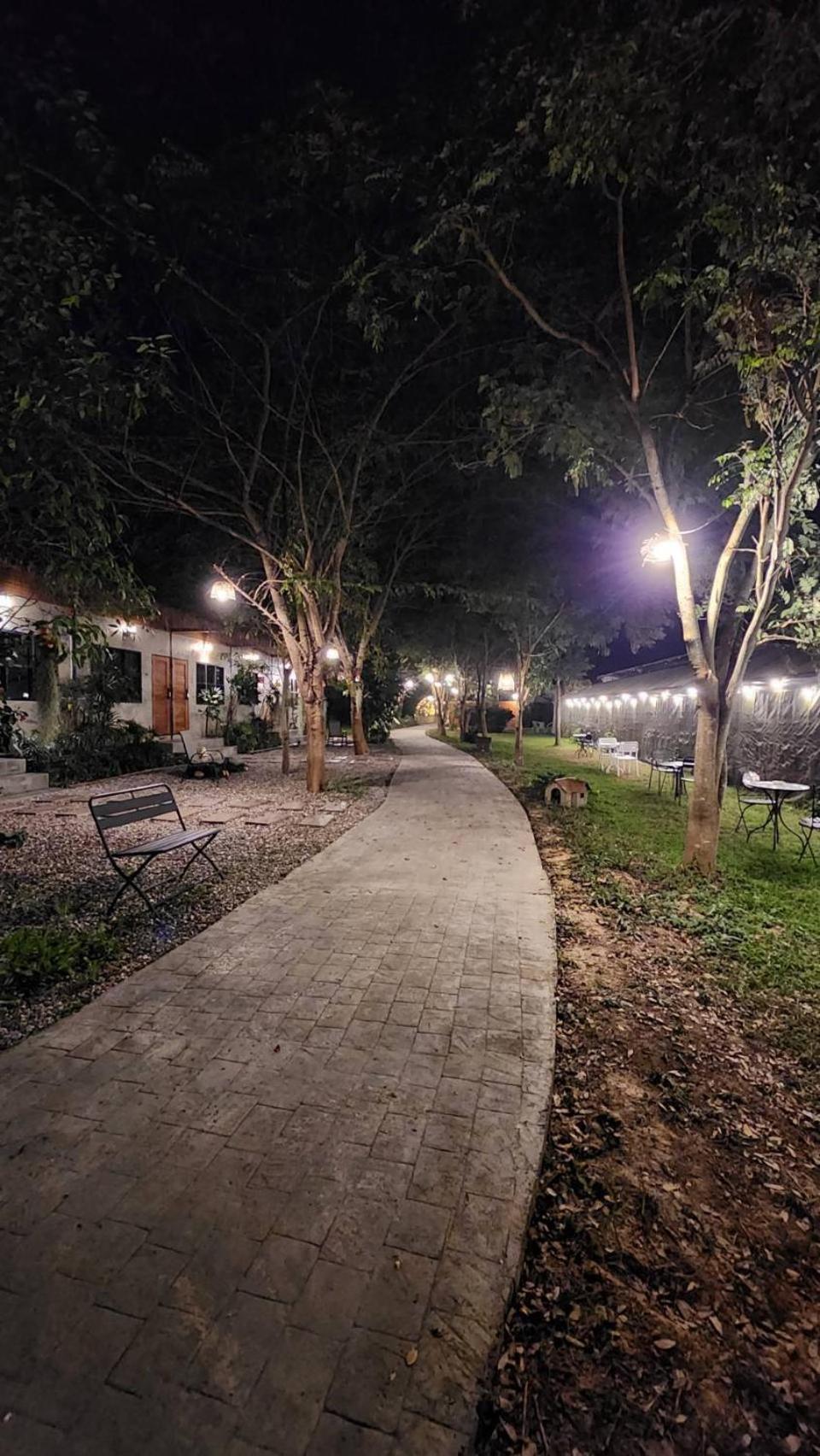 Naga Tara Boutique Resort 파야오 외부 사진